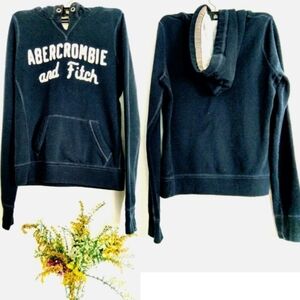 A&F Navy hoodie sweatshirt 60% cotton